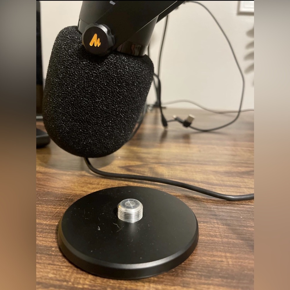 MAONO Dynamic Microphone - Picture 10 of 11